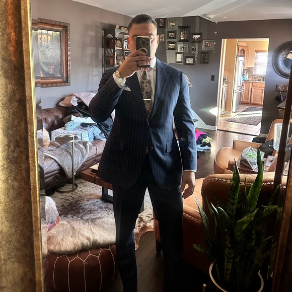 Meet your Posher, Nico - Picture 3 of 7